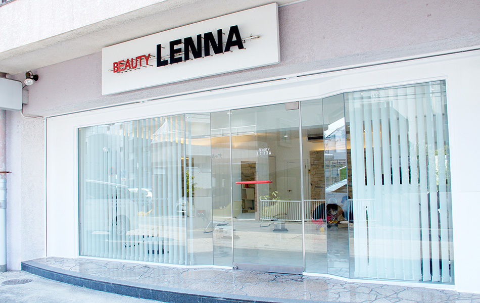 玄関上カラー＆ネオン管リニューアル